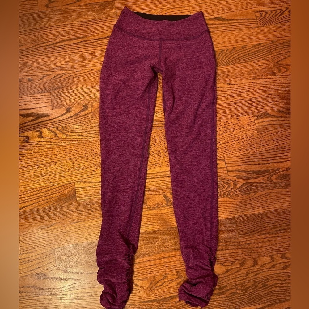 Beyond Yoga Space Dye Purple Leggings​​​​​​